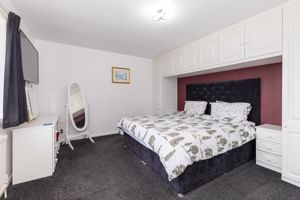 Bed- click for photo gallery